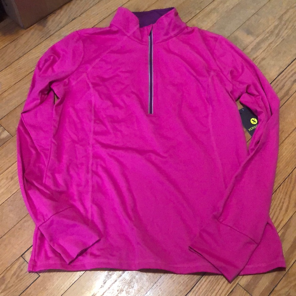 Zip up pull over in hot pink sz L